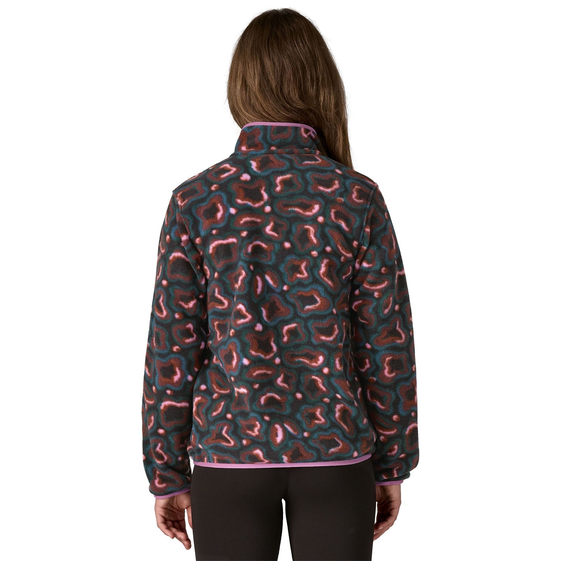 Patagonia Women's Lighweight Synchilla Snap-T Pullover Soft Spirea: Dried Vanilla Image 03