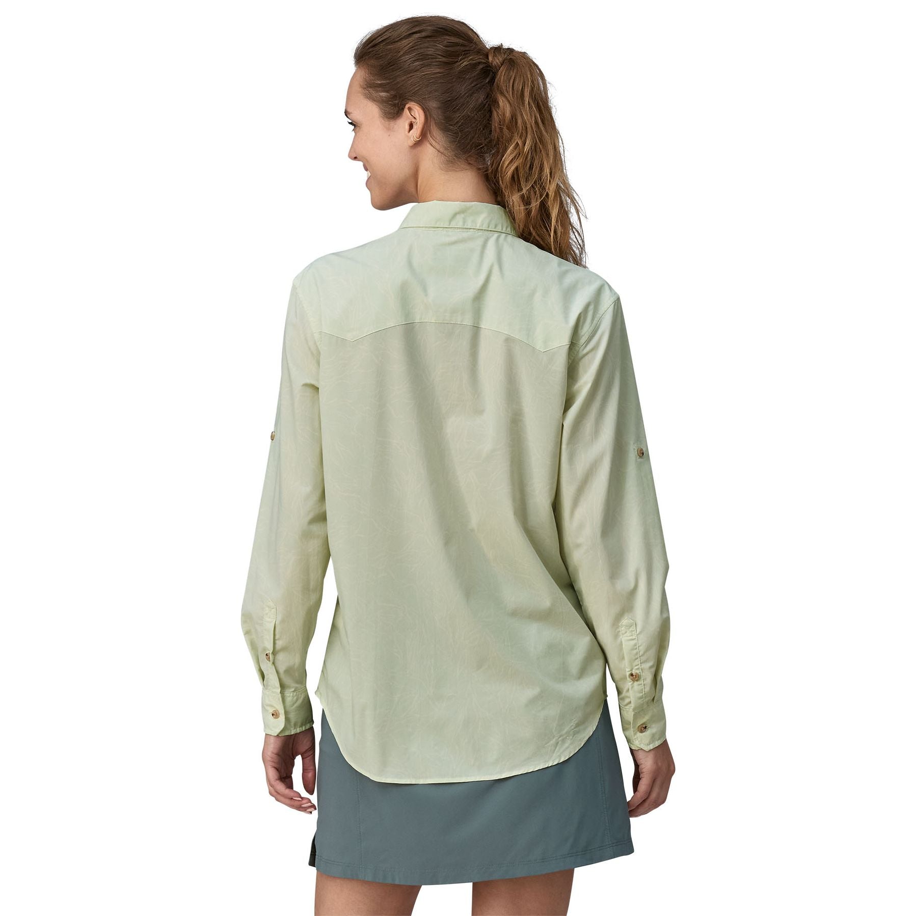 Patagonia Women's Sun Stretch Shirt LS Over Under Water: Wispy Green Image 04