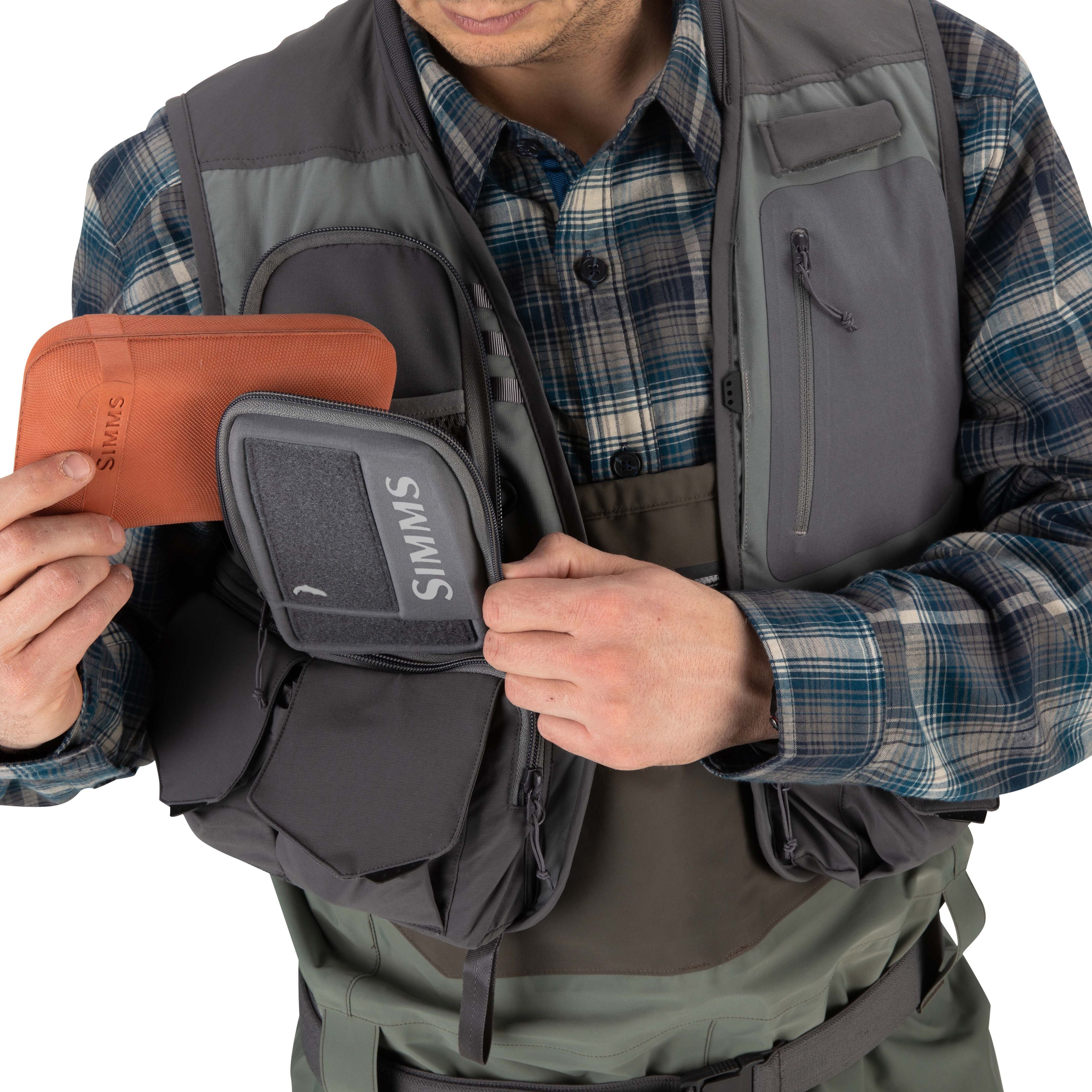 Simms G3 Guide Backpack Anvil Image 08