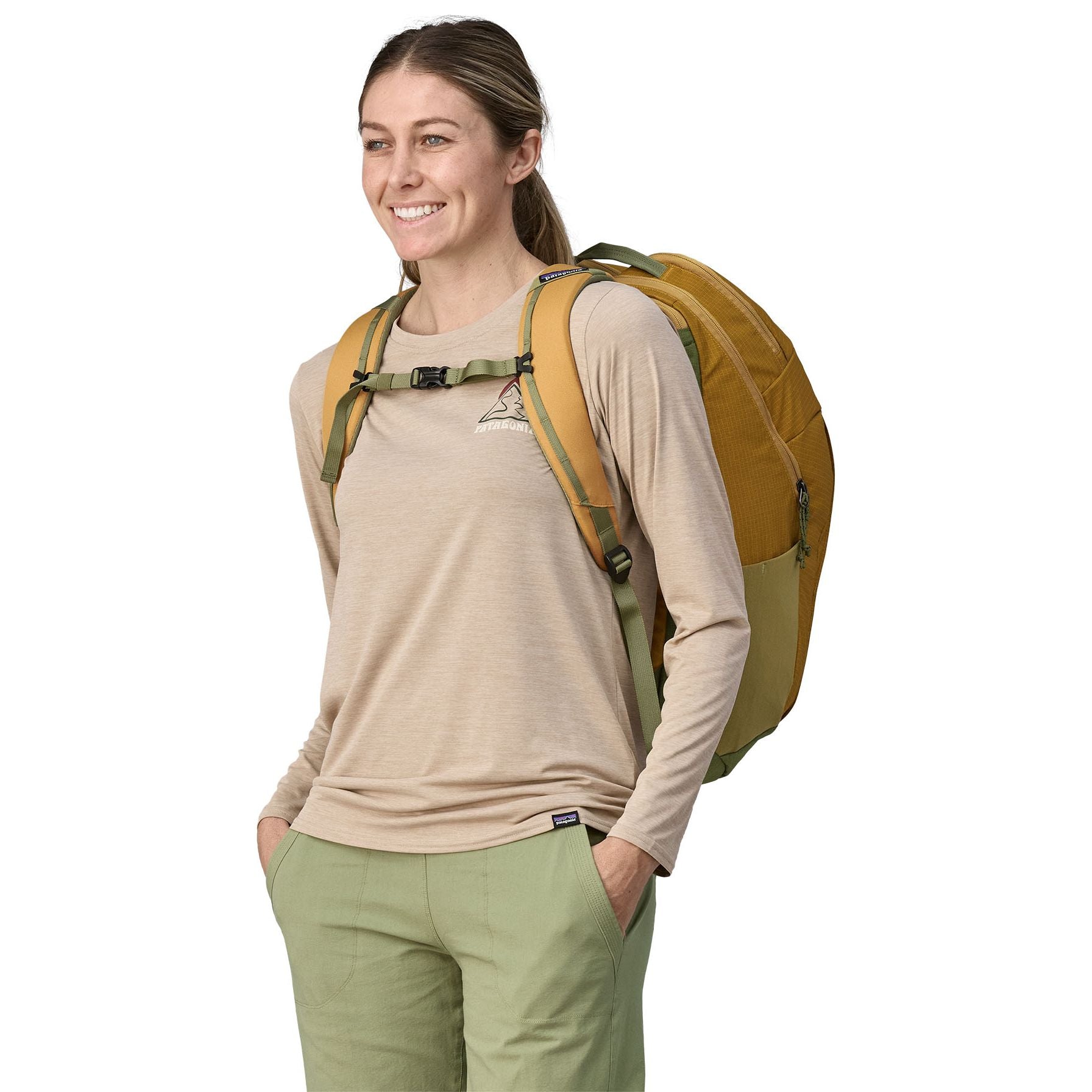 Patagonia Black Hole Pack 32L Pufferfish Gold Image 03