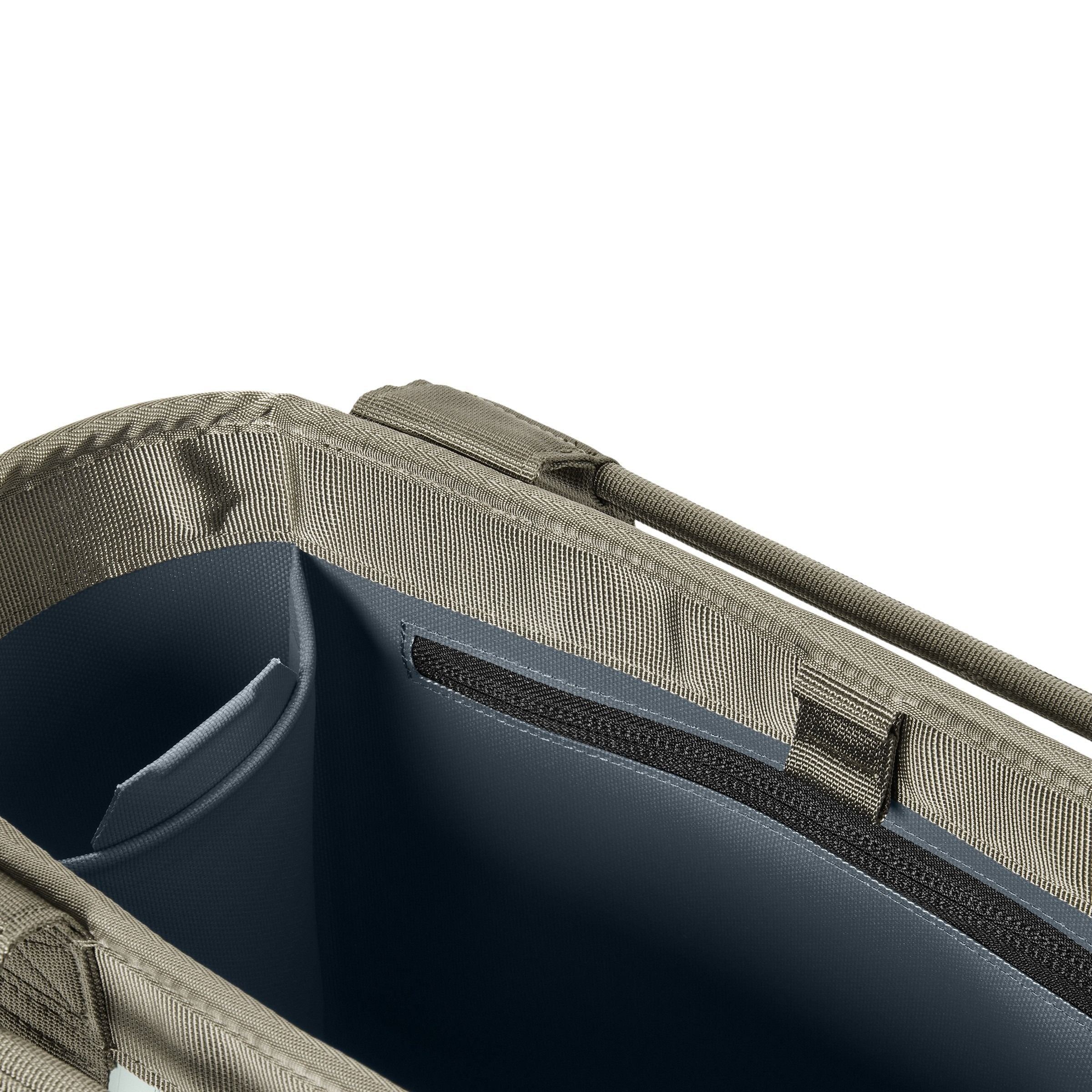 YETI Camino Carryall 20 Ridgeline Image 09