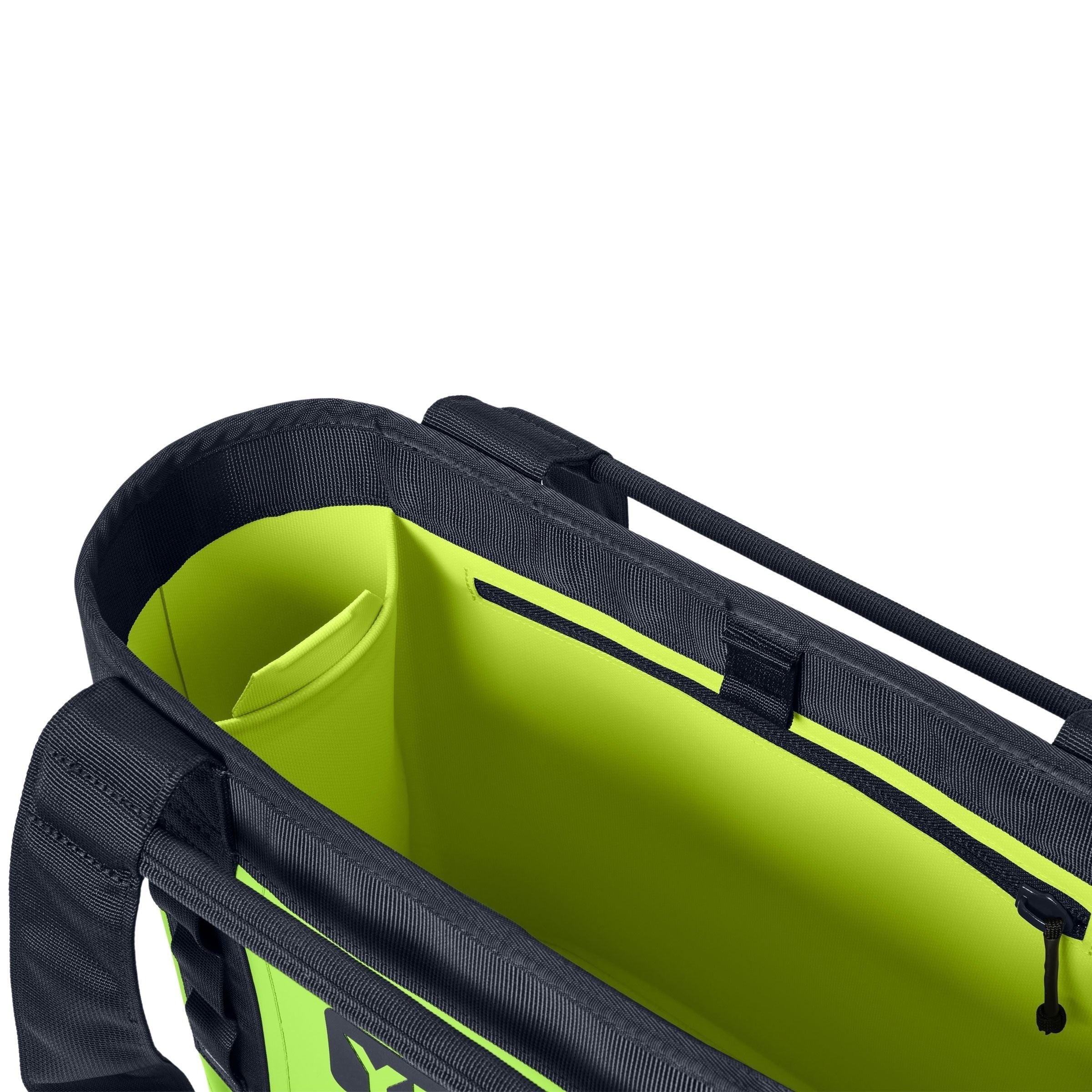 YETI Camino Carryall 20 Venom Image 09