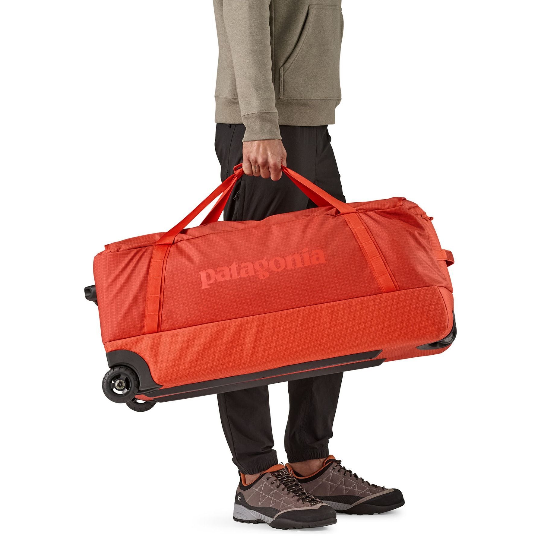 Patagonia Black Hole Wheeled Duffel 100L Pollinator Orange Image 04