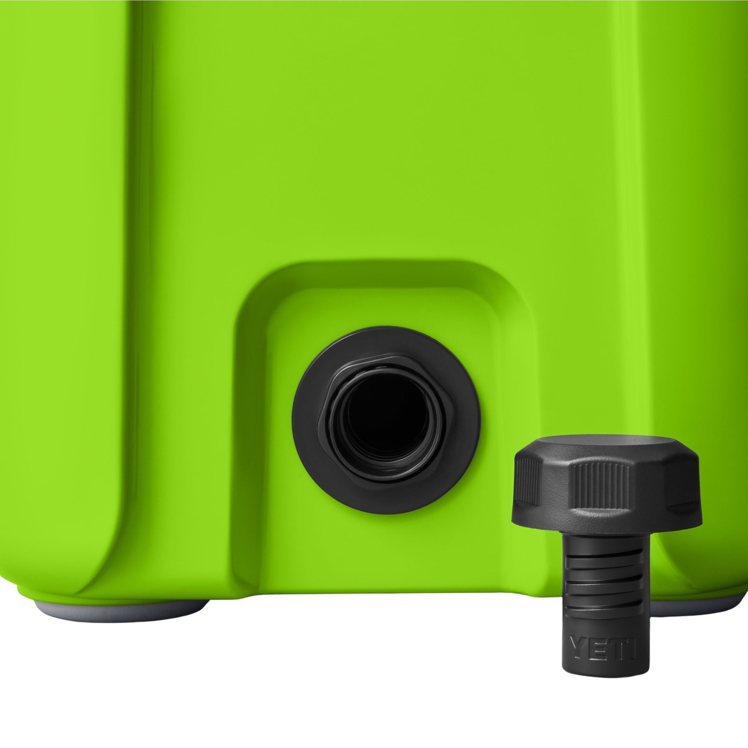 YETI Roadie 15 Hard Cooler Venom Image 09