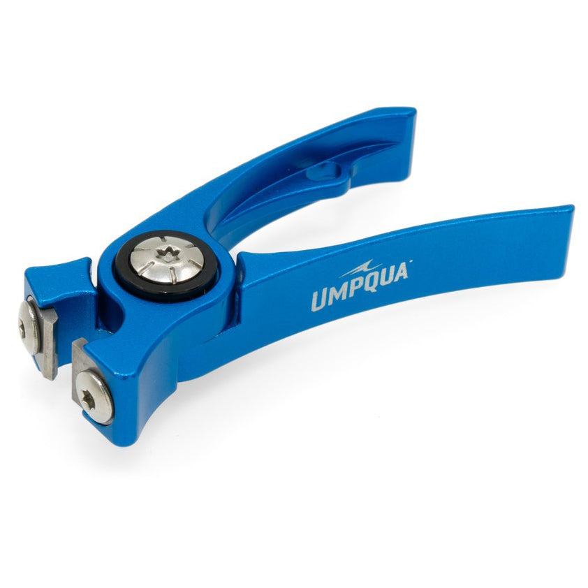 Umpqua Riverrun Nipper W/Lanyard