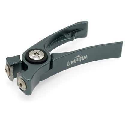Umpqua Riverrun Nipper W/Lanyard